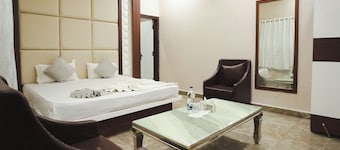 K2 Highway Treat & Resort Unit of Lyzon