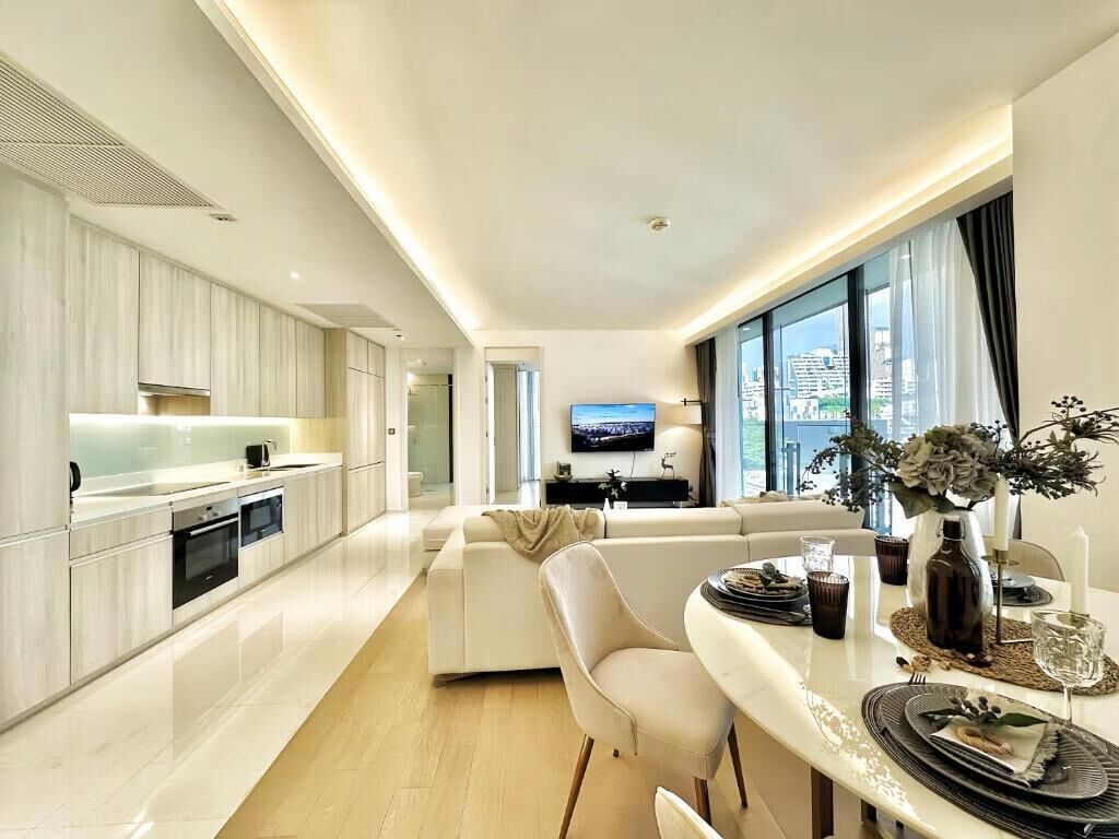Apartment, 2 Bedrooms, Balcony, City View | Interior
