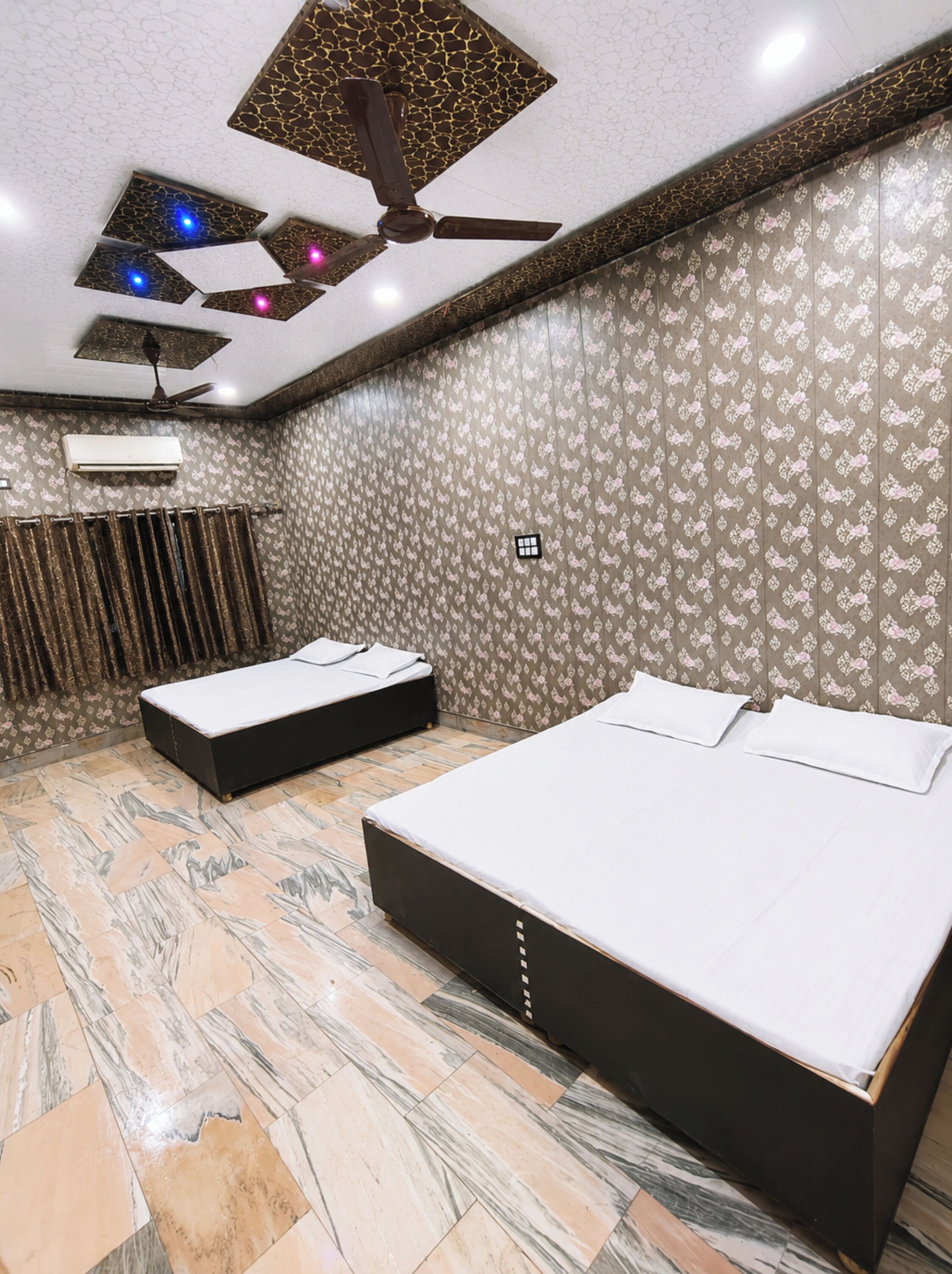 Family Double Room, Air conditioning | View from room