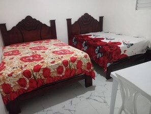 5 dormitorios, wifi gratis, ropa de cama
