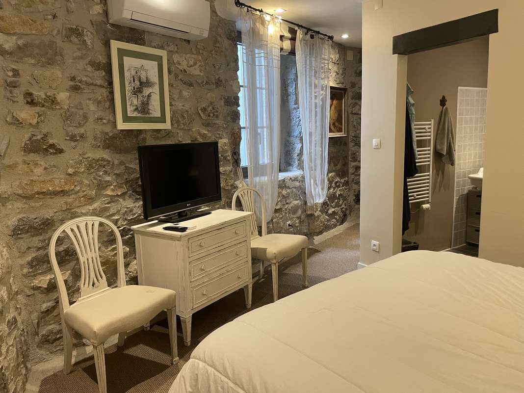3 chambres, bureau, fer et planche à repasser, Wi-Fi gratuit