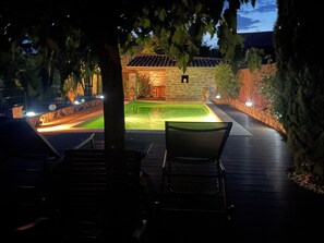 Outdoor pool - BEAUTIFUL, QUIET FAMILY HOME WITH AIR CONDITIONING AND A PRIVATE POOL. (Chandolas)
