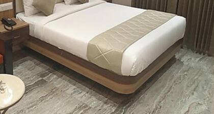 Hotel Orange Orchid