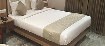 Hotel Orange Orchid
