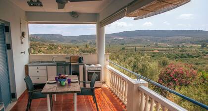 Elektra apartment, Gialova. 3 mins drive from the centre of the village.