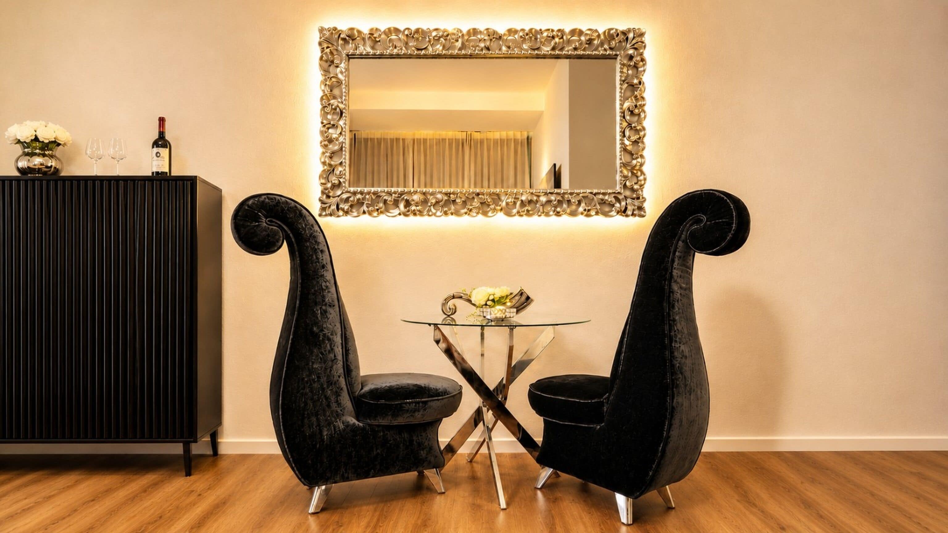Sursee Silver Luxury Suite (Private spa with whirlpool and infrared sauna) | 起居区 | 65-英寸LED 电视 （配备数码频道）、流媒体服务