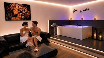 Suite | Baño | Tina y regadera independientes y tina de hidromasaje