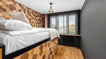 2 chambres, fer et planche à repasser, lit de bébé portatif, Wi-Fi