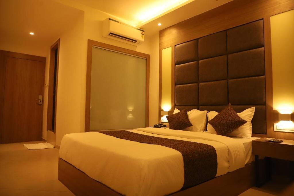 In-room safe, iron/ironing board (on request), free WiFi