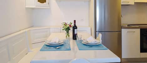 Standard Apartment, 1 Bedroom, Microwave (Ski In-Ski Out Apartment in Peio Val) | Dining