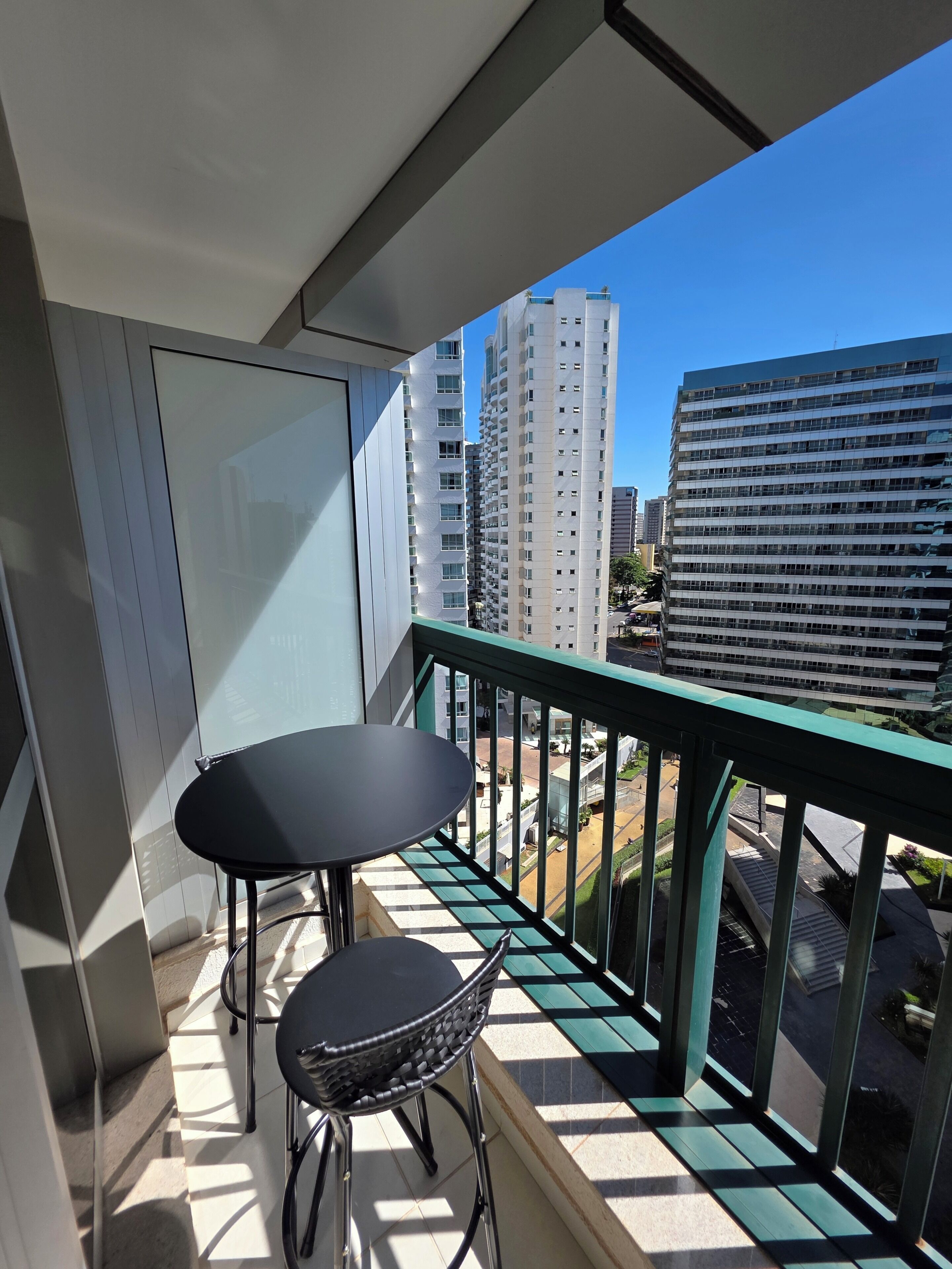 Loft Premium, vue ville | Restauration extérieure