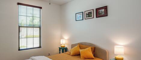 House (1 Bedroom) | Interior