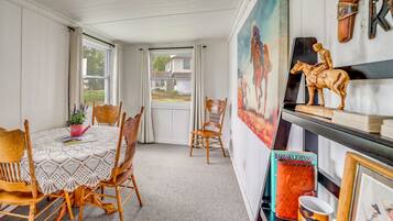 House (1 Bedroom) | Interior