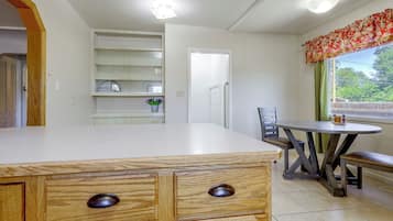 Casa (2 Bedrooms) | Interior