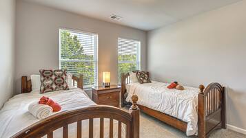 House (4 Bedrooms) | Interior