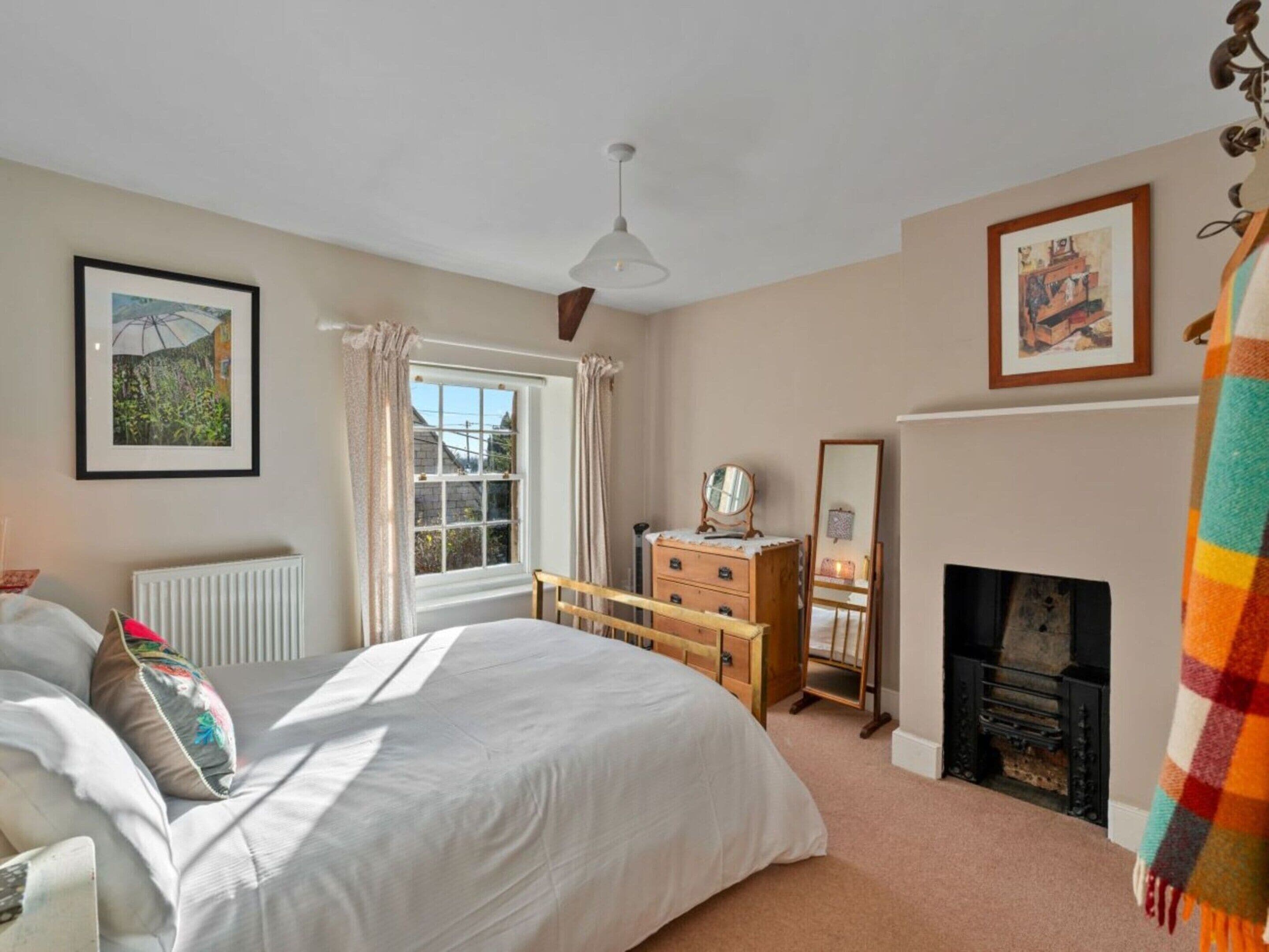 House | 2 bedrooms, individually furnished