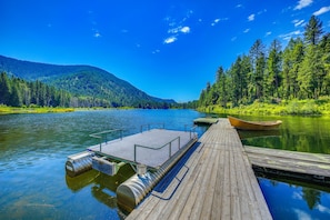 House (4 Bedrooms) | Interior - 700-acre Property w/ 33-acre Lake & Dual Cabins! (Chewelah)