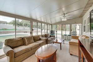 House (5 Bedrooms) | Interior - Spacious Sinking Spring Home w/ Outdoor Oasis! (Sinking Spring)