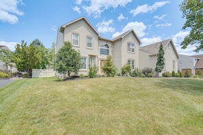 House (5 Bedrooms) | Interior - Spacious Sinking Spring Home w/ Outdoor Oasis! (Sinking Spring)