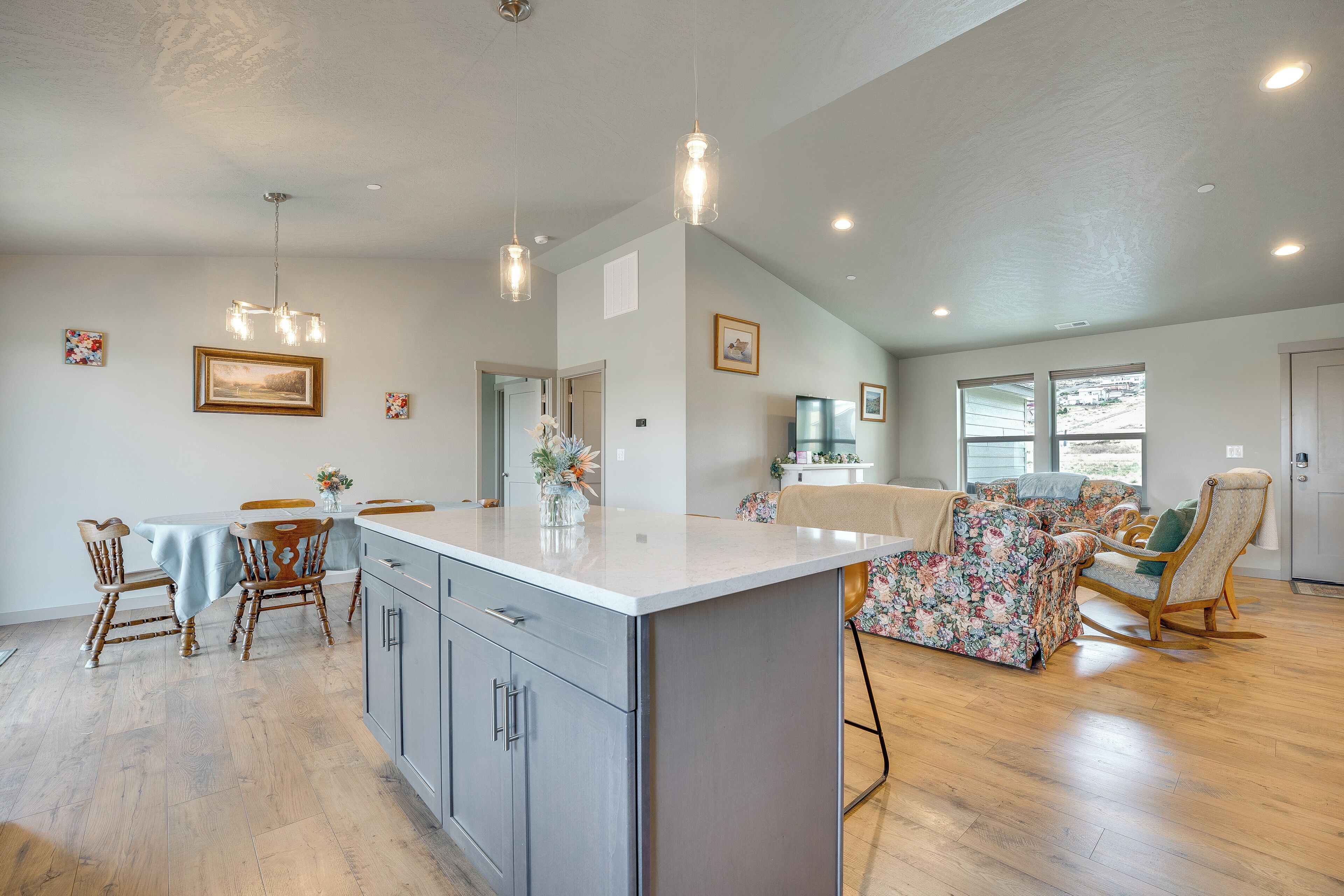 Talo (3 Bedrooms) | Sisätilat