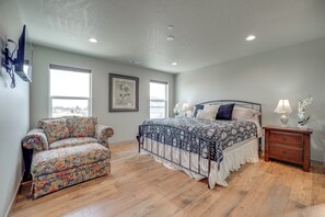 House (3 Bedrooms) | Interior - < 1 Mi to Potholes State Park! Family-friendly Gem (Othello)