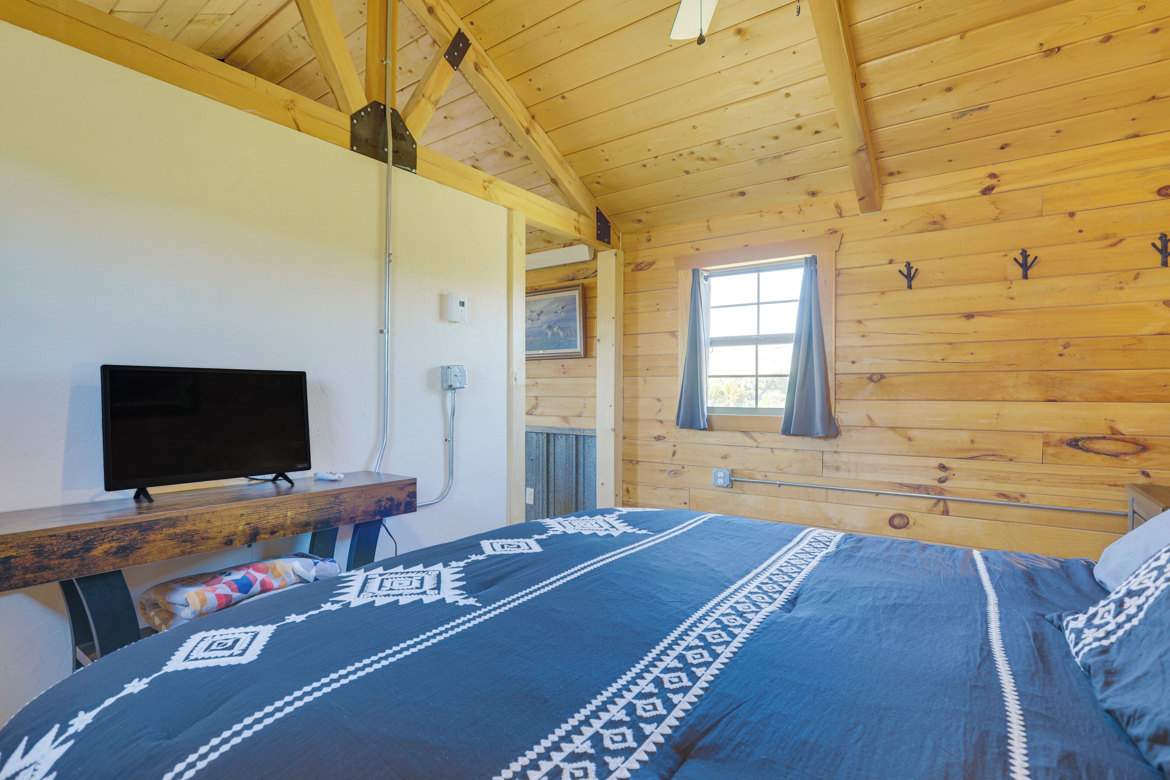 House (1 Bedroom) | Interior