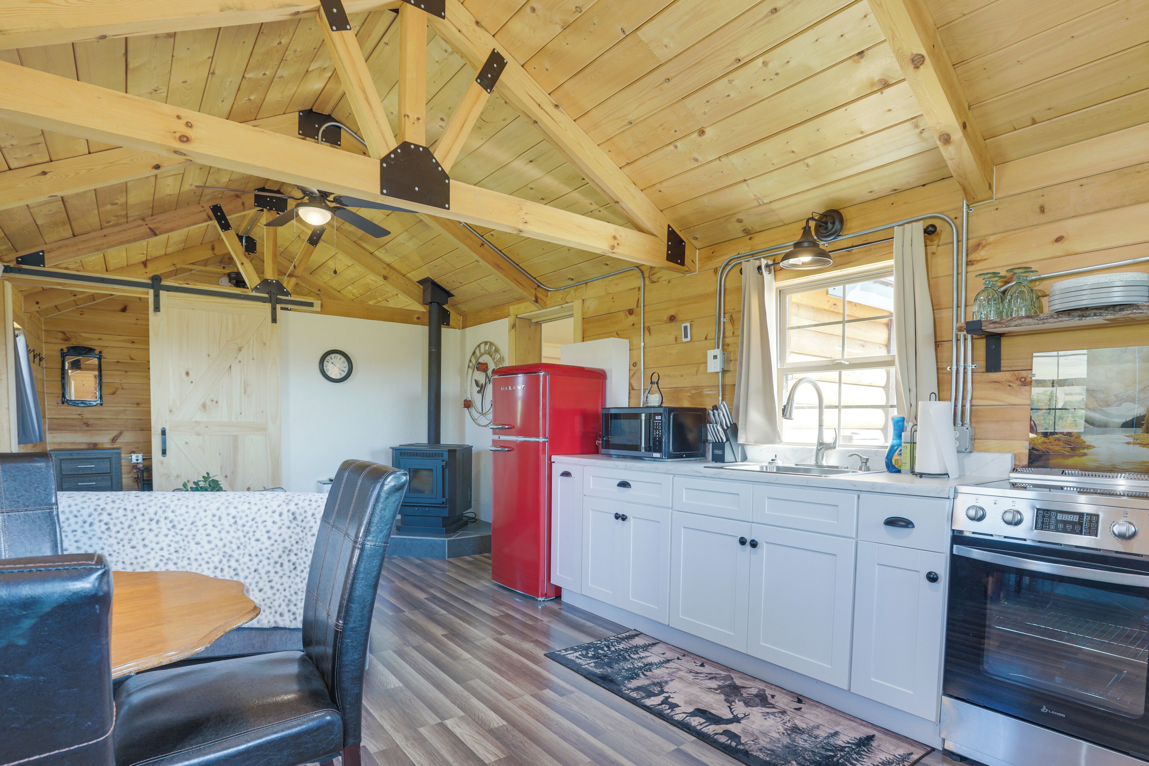 House (1 Bedroom) | Interior