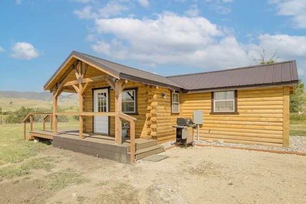 House (1 Bedroom) | Front of property