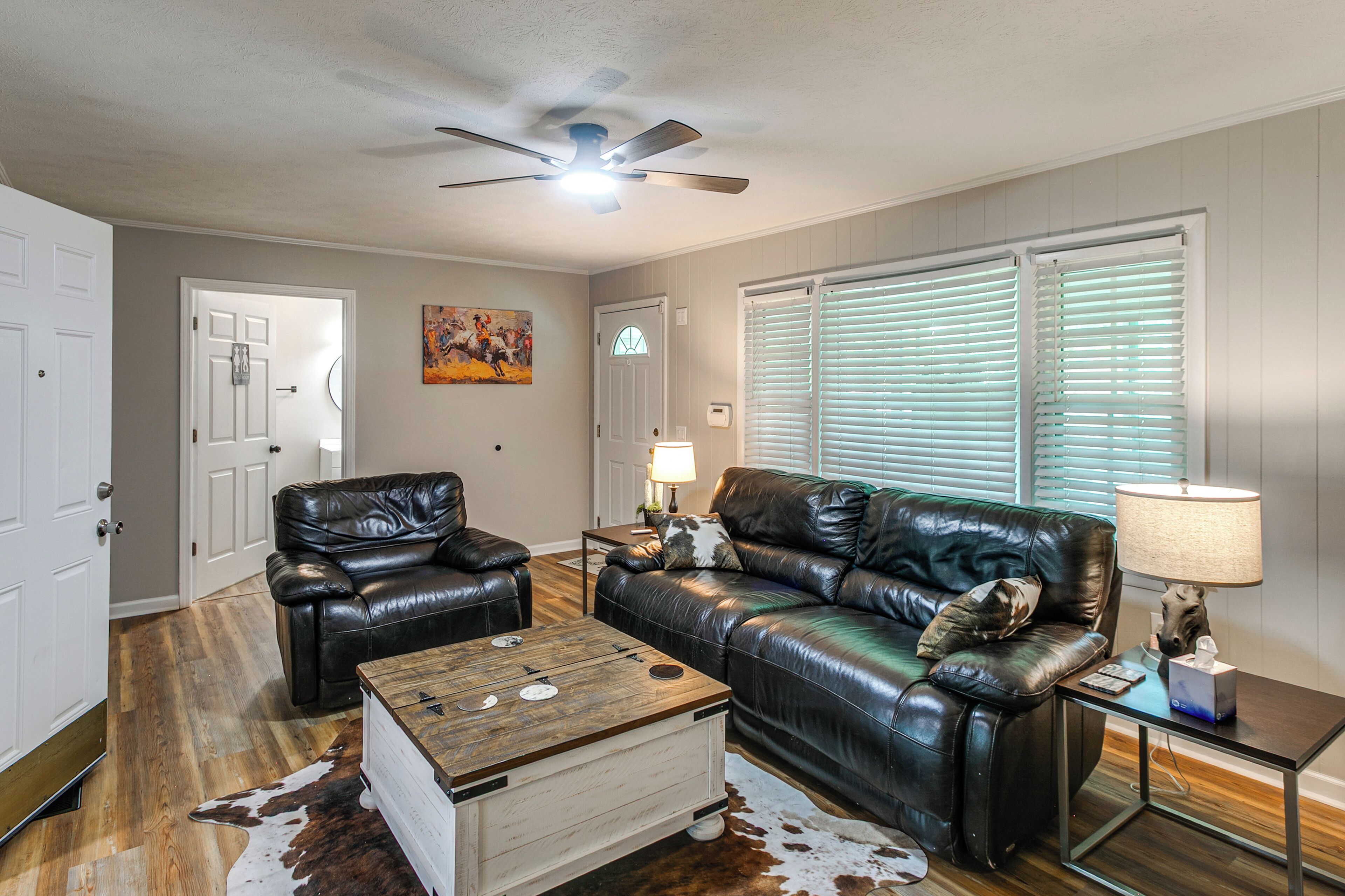 House (Multiple Bedrooms) | Interior
