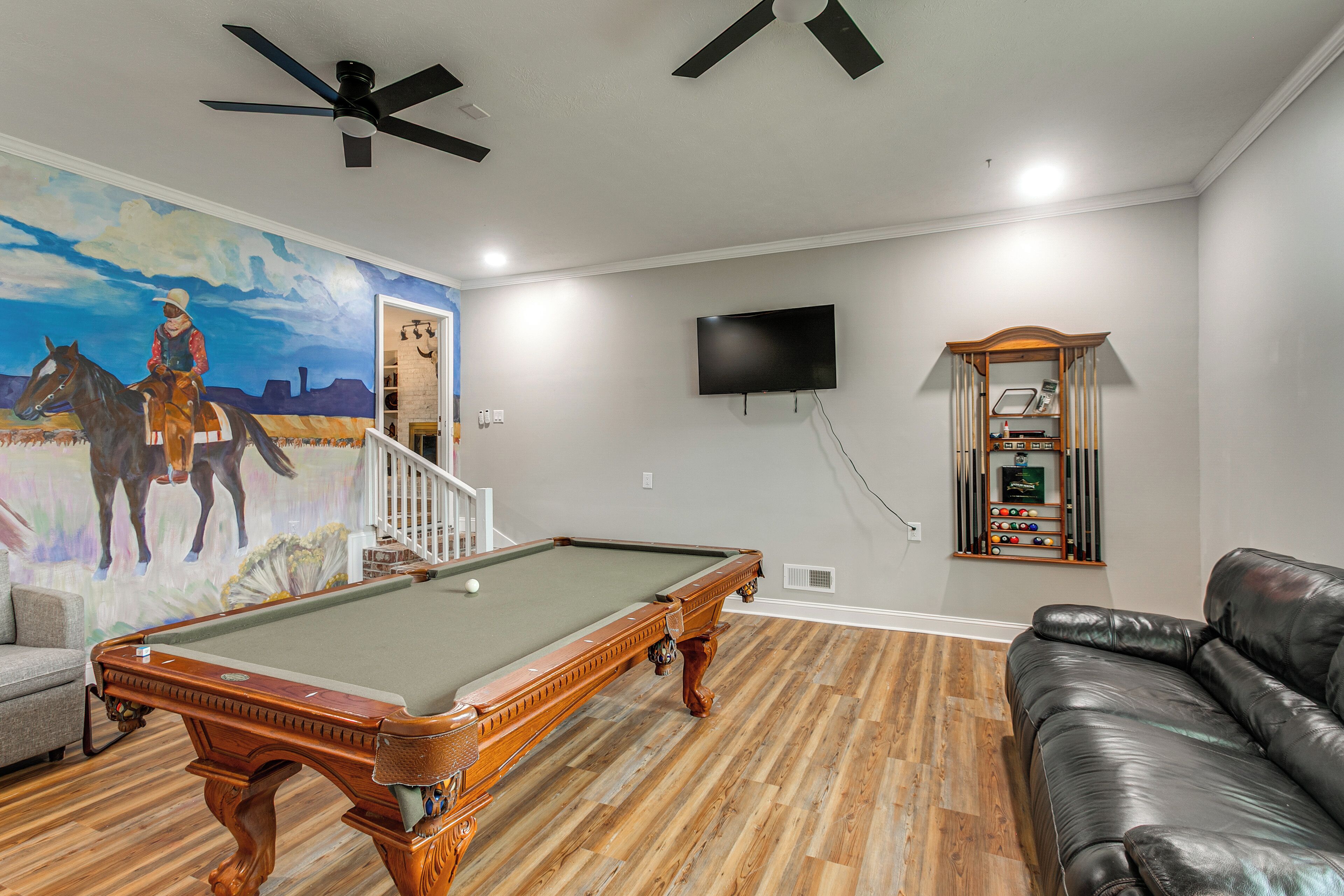 House (Multiple Bedrooms) | Interior