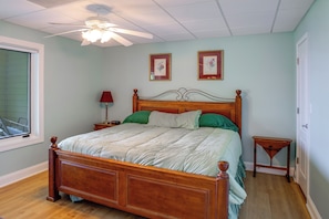 Apartment (3 Bedrooms) | Interior - Cast & Relax! Lake Greenwood Stay w/ Dock Access (Chappells)