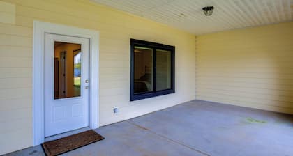 Cast & Relax! Lake Greenwood Stay w/ Dock Access