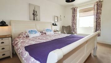 3 bedrooms, free WiFi, individually decorated, individually furnished