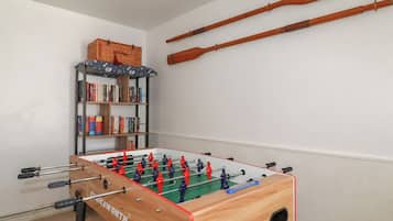 Cottage | Interior