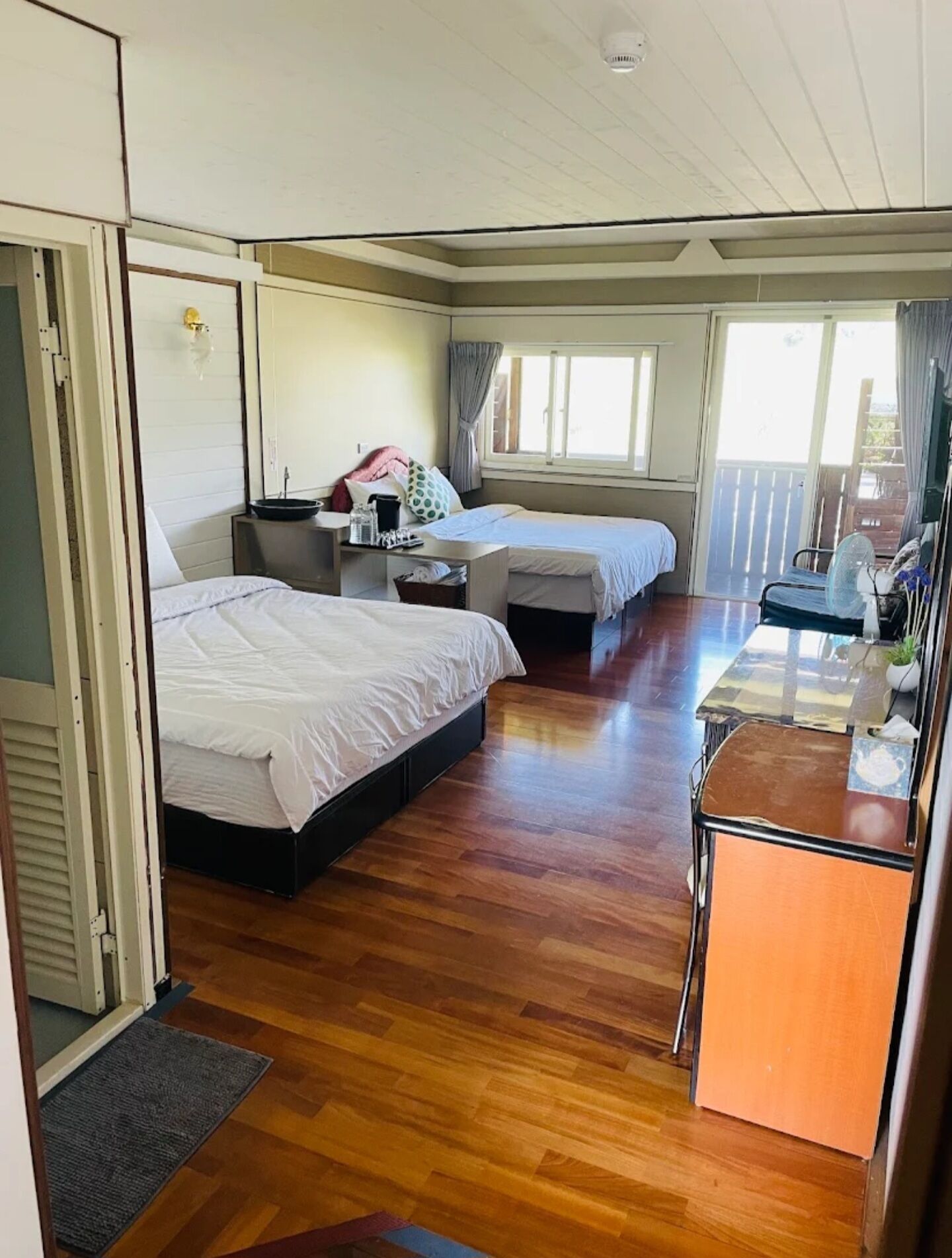 7 Schlafzimmer, WLAN