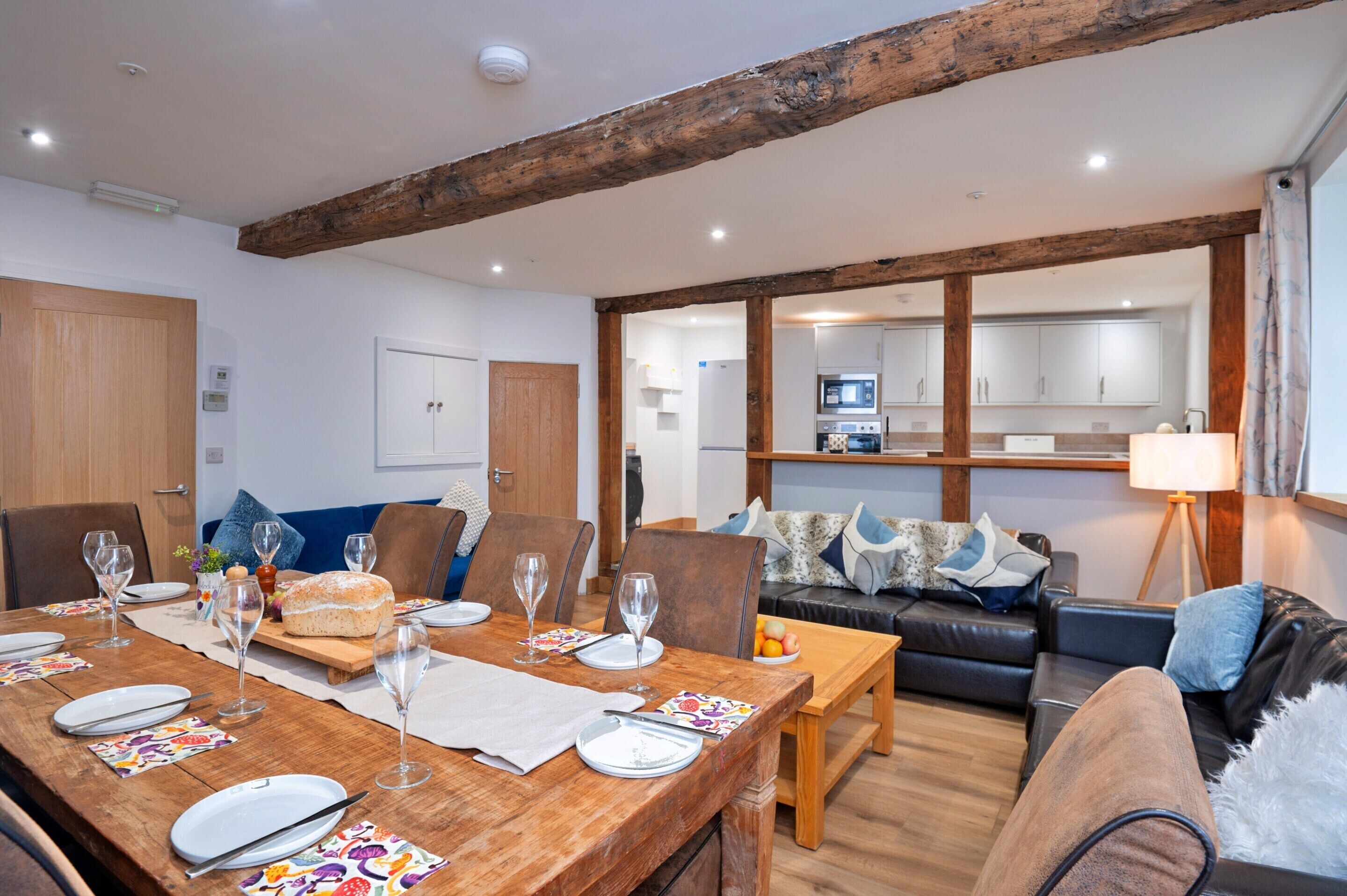 House | Dining