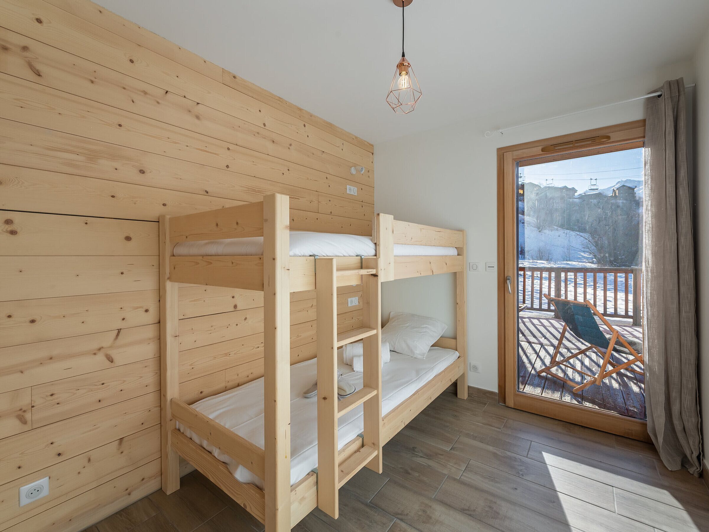 4 chambres, Wi-Fi gratuit, draps fournis