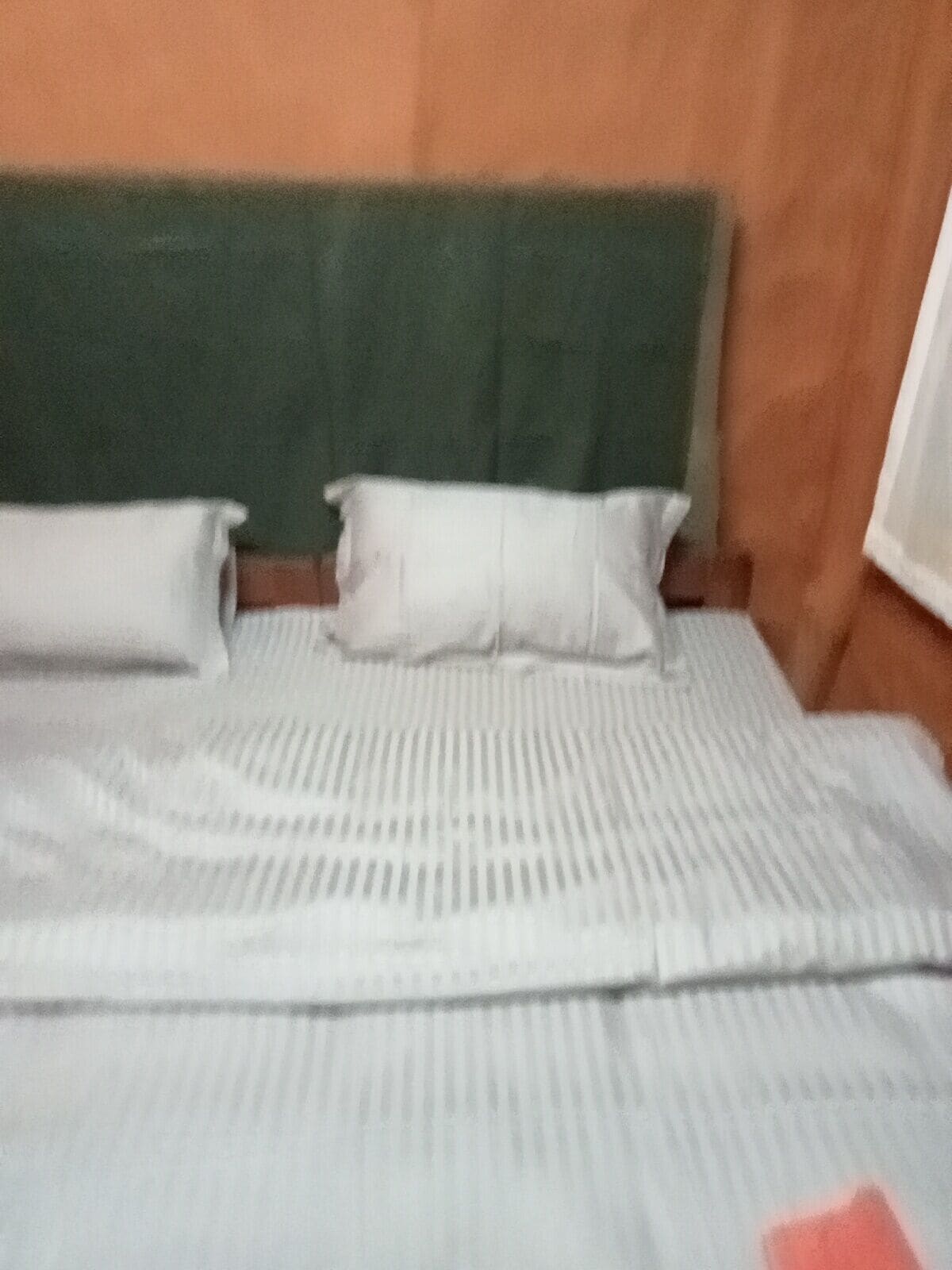 Desk, laptop workspace, iron/ironing board, WiFi (free)
