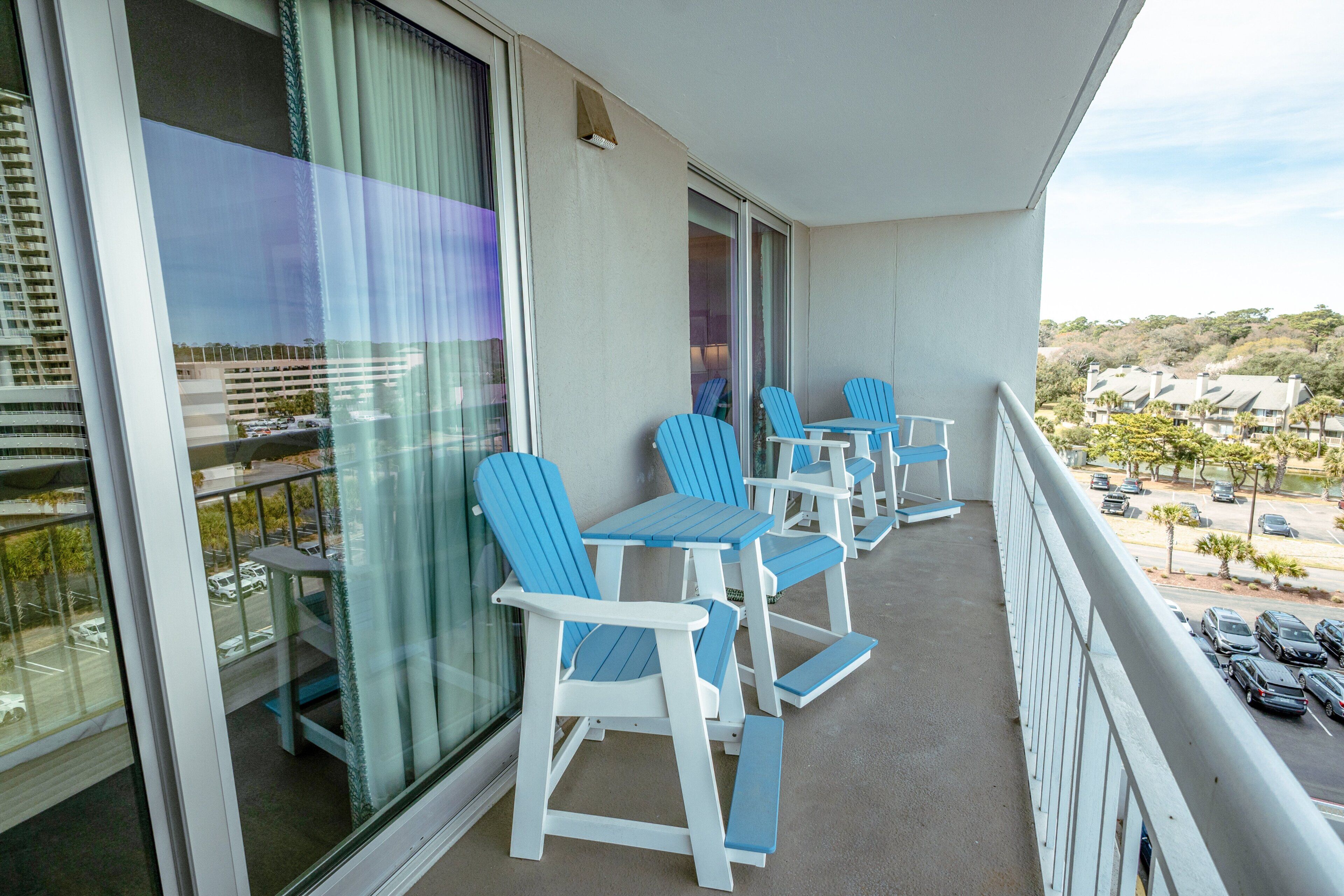 Condo, 2 Bedrooms | Property grounds