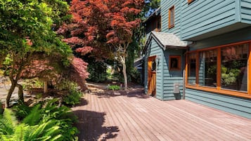 House, 4 Bedrooms | Exterior