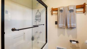 Ferienhaus, 4 Schlafzimmer | Badezimmer | Handtücher