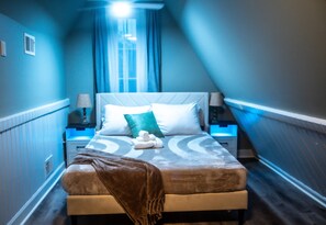 3 slaapkamers, een strijkplank/strijkijzer, wifi, beddengoed