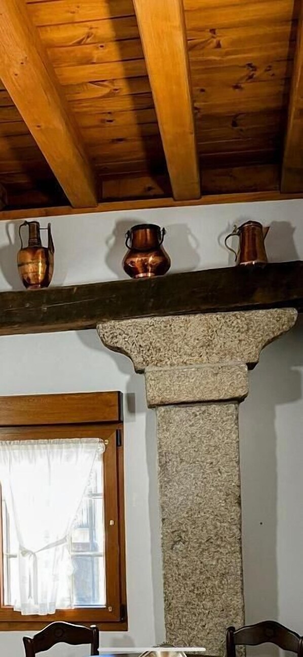 Interior - Hostal Plaza (Segovia)