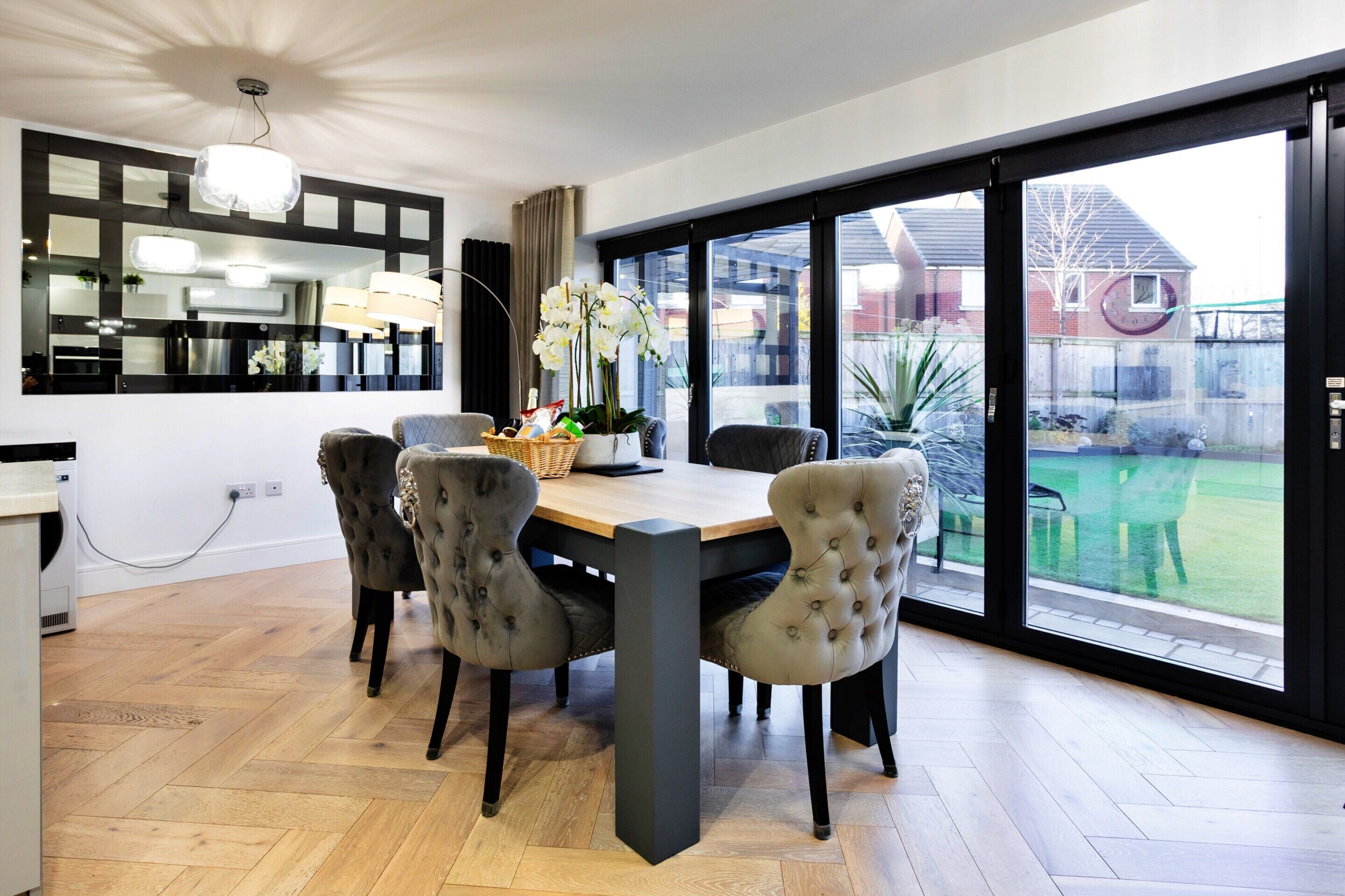 House | Dining