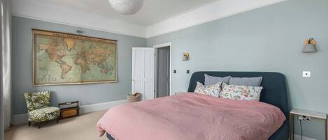 2 Schlafzimmer, Bügeleisen/Bügelbrett, Reisekinderbett, Internetzugang
