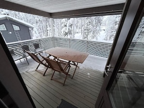 Ulkoruokailutilat