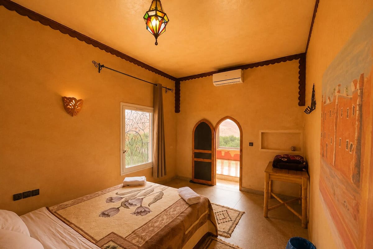 Classic Double Room, Balcony, Mountain View