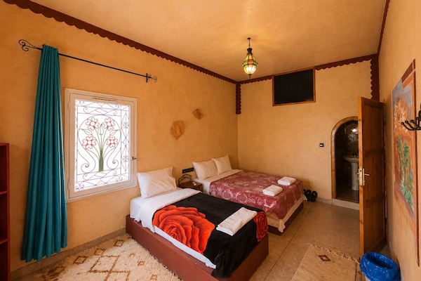 Classic Triple Room, Balcony, Mountain View | WiFi (free)