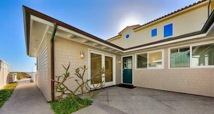 On The Sand, Endless Sunset Views, Perfect 4 Families!