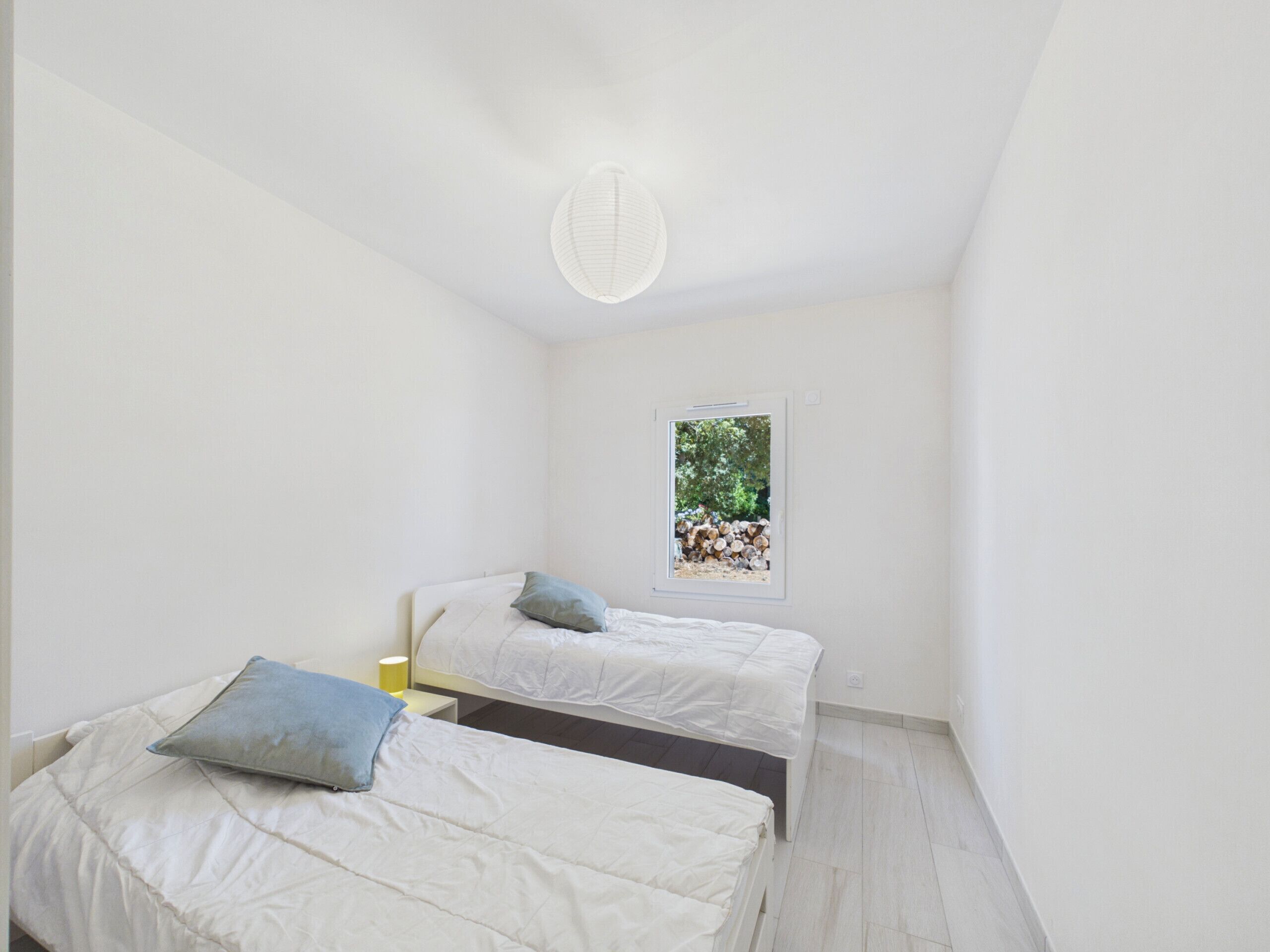 3 bedrooms, WiFi (free)